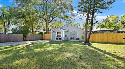 3598 56th Avenue N St Petersburg FL 33714