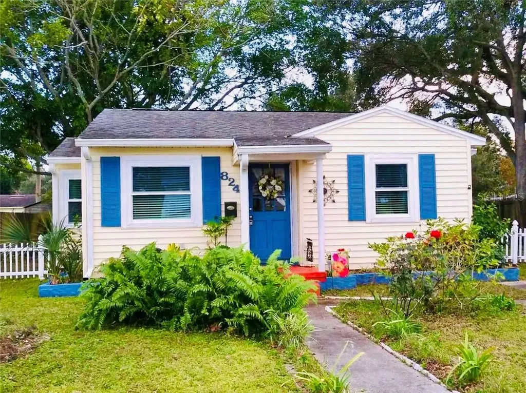 824 61st Avenue NE St Petersburg FL 33703