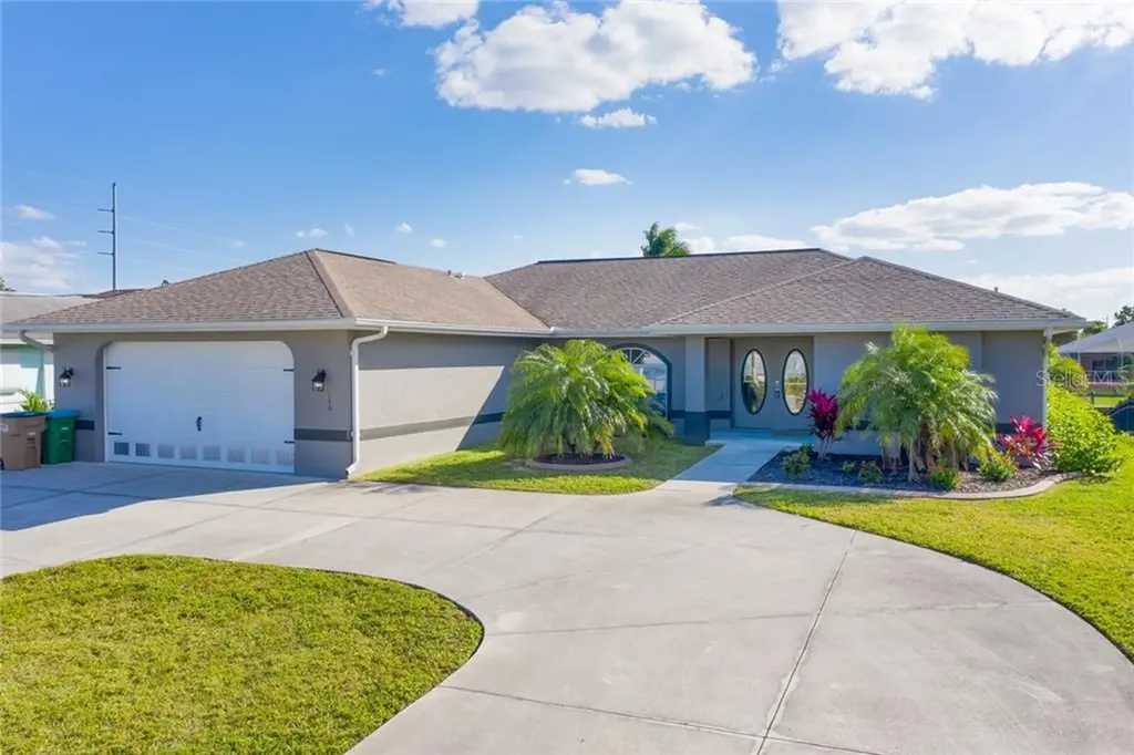 116 SW 38th Terrace Cape Coral FL 33914