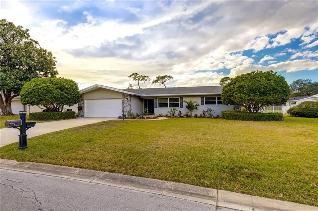 2130 Mangrum Drive Dunedin FL 34698