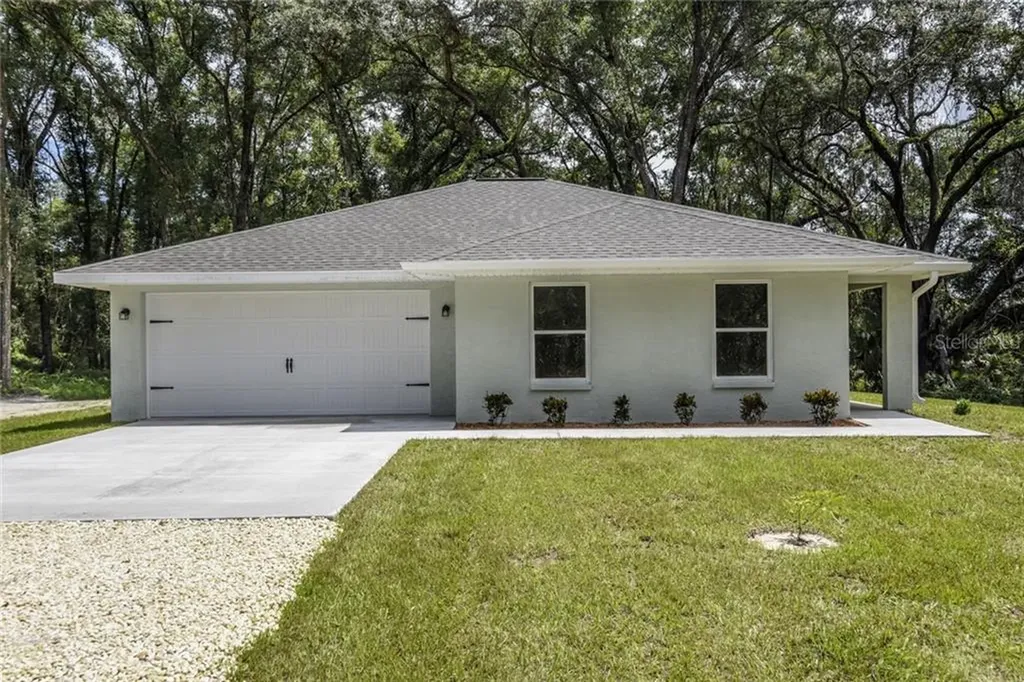 126 N Cunningham Avenue Inverness FL 34453