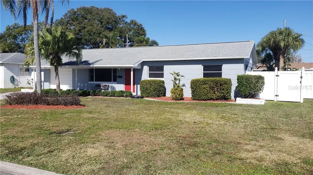 6225 28th Terrace N St Petersburg FL 33710