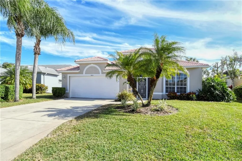 8921 Olde Hickory Avenue Sarasota FL 34238