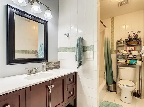 503 67th Avenue Drive W Bradenton FL 34207