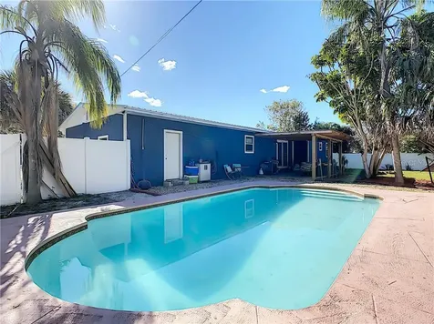 503 67th Avenue Drive W Bradenton FL 34207
