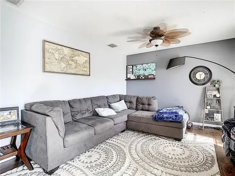 503 67th Avenue Drive W Bradenton FL 34207