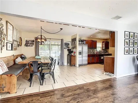 503 67th Avenue Drive W Bradenton FL 34207