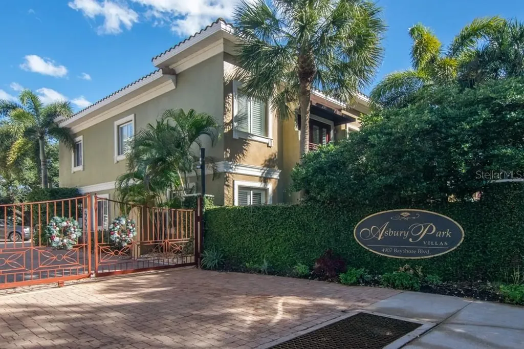 4907 Bayshore Boulevard Tampa FL 33611