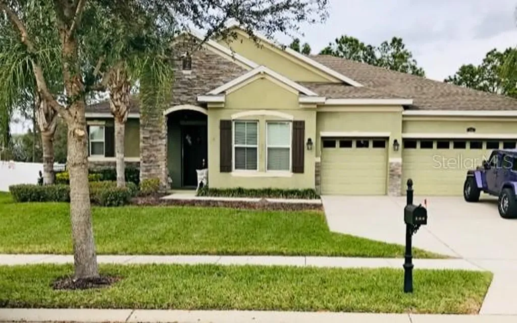 144 Magneta Loop Auburndale FL 33823