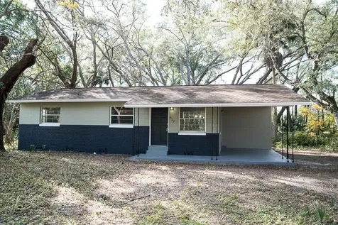 662 N Volusia Avenue Pierson FL 32180