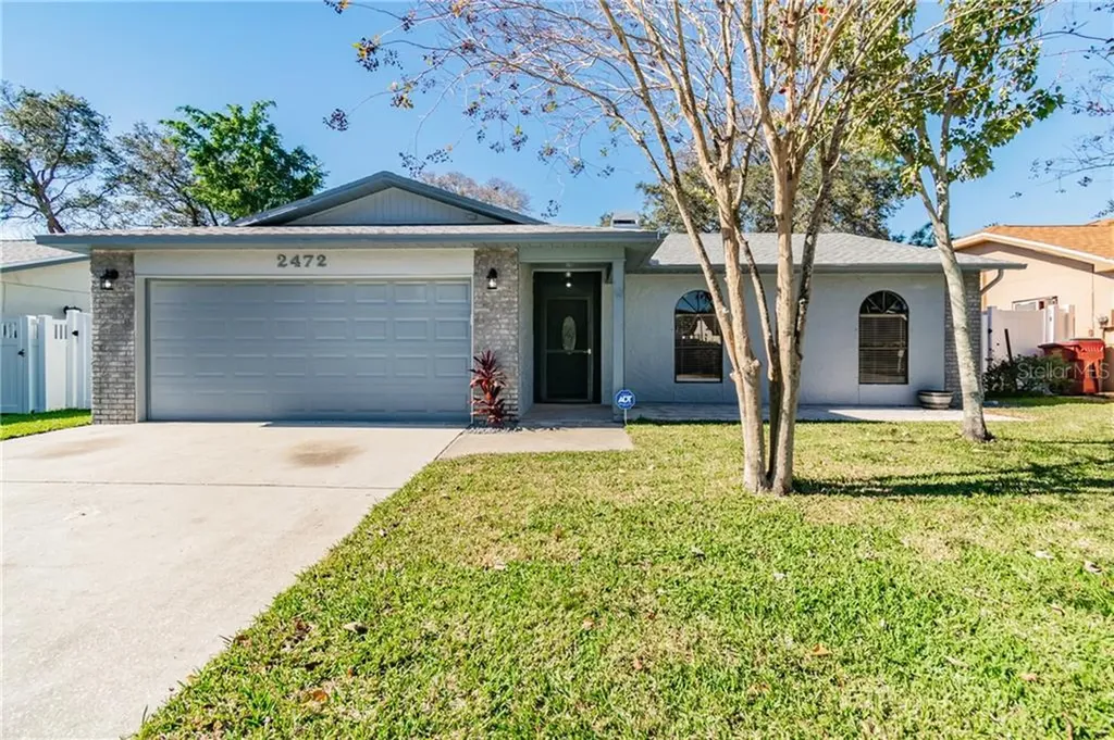 2472 Spinaker Court Palm Harbor FL 34683