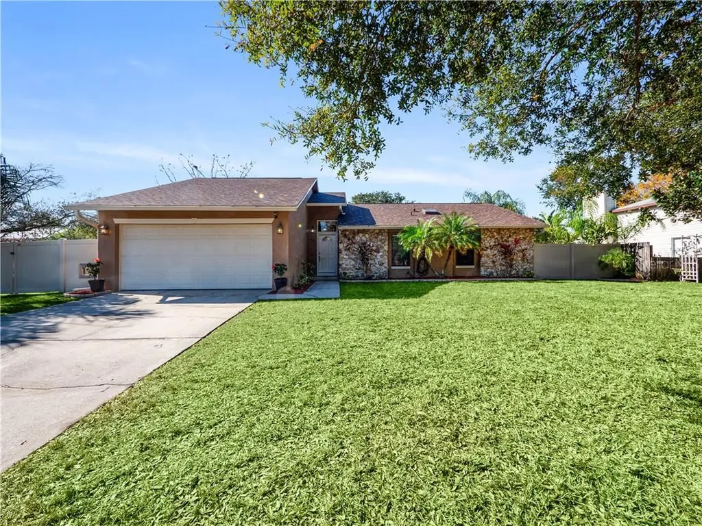 460 Charleswood Avenue Orlando FL 32825