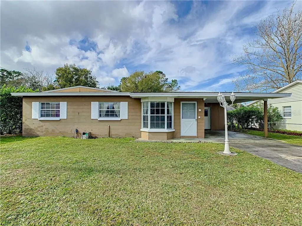 2612 Bonneville Drive Orlando FL 32826