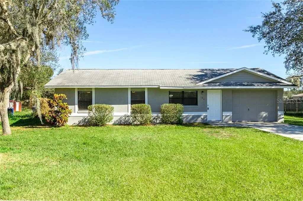 120 Taft Street Lake Wales FL 33859