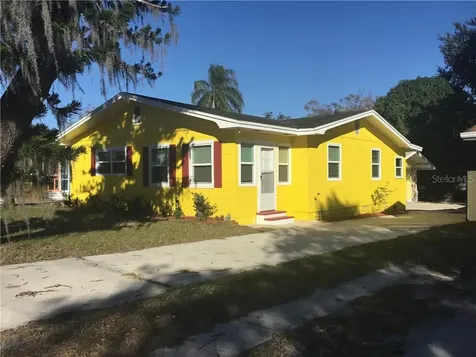 2021 N Betty Lane Clearwater FL 33755