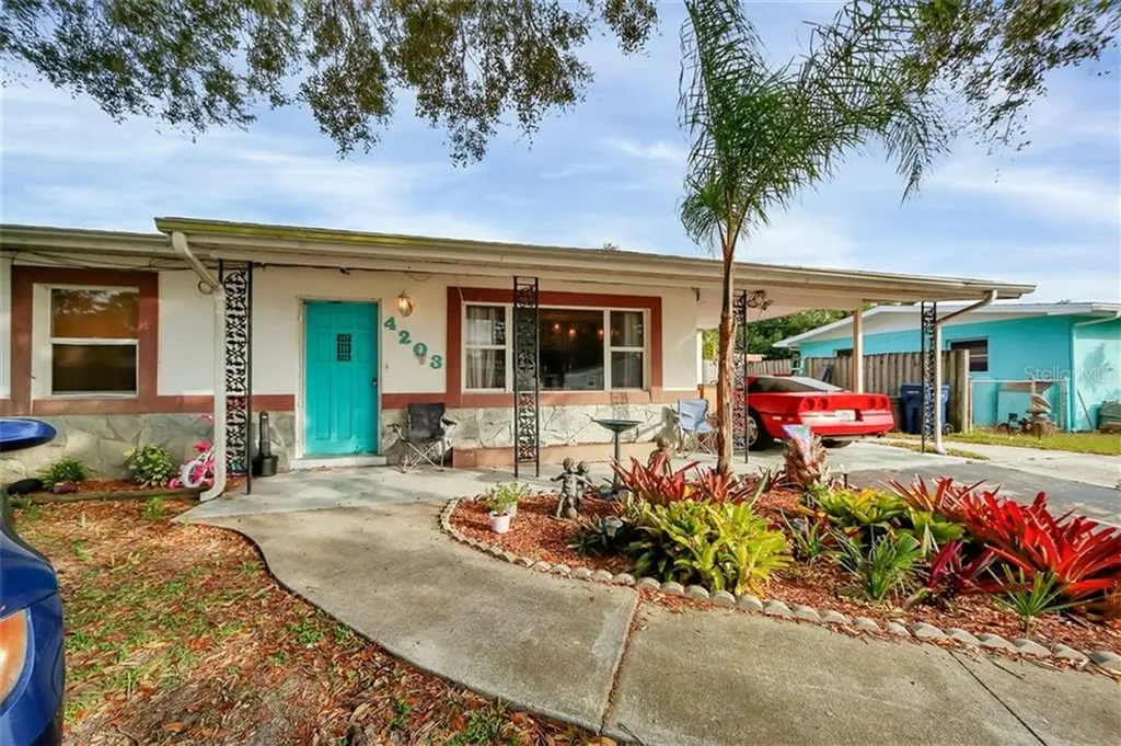 4203 52nd Street Court W Bradenton FL 34209
