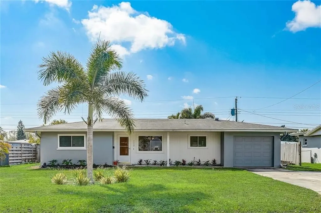 3330 Glouster Street Sarasota FL 34235