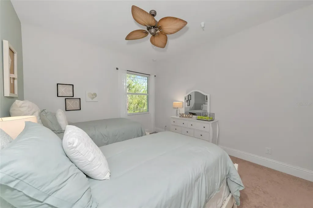 7814 Hidden Creek Loop Lakewood Ranch FL 34202