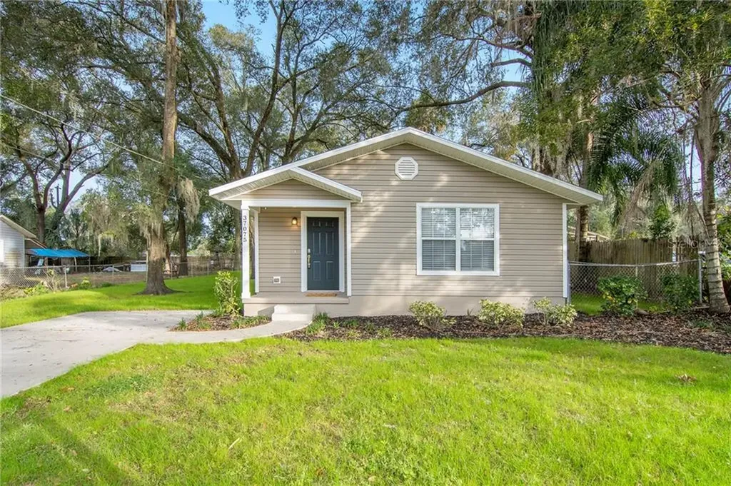 37075 Coleman Avenue Dade City FL 33525