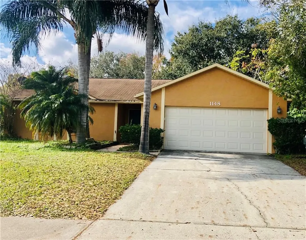 1148 Creek Woods Circle Saint Cloud FL 34772