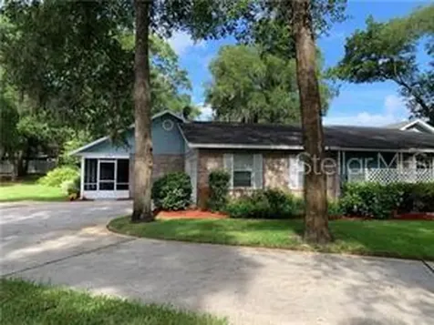2410 S Glen Eagles Drive Deland FL 32724