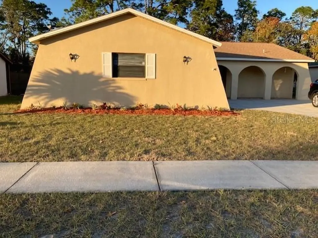 10911 Archway Avenue Hudson FL 34667