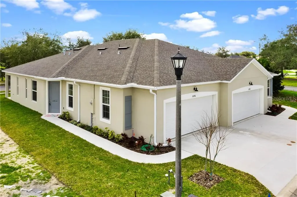 27018 White Plains Way Leesburg FL 34748