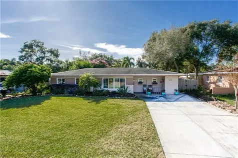 7620 16th Avenue N St Petersburg FL 33710