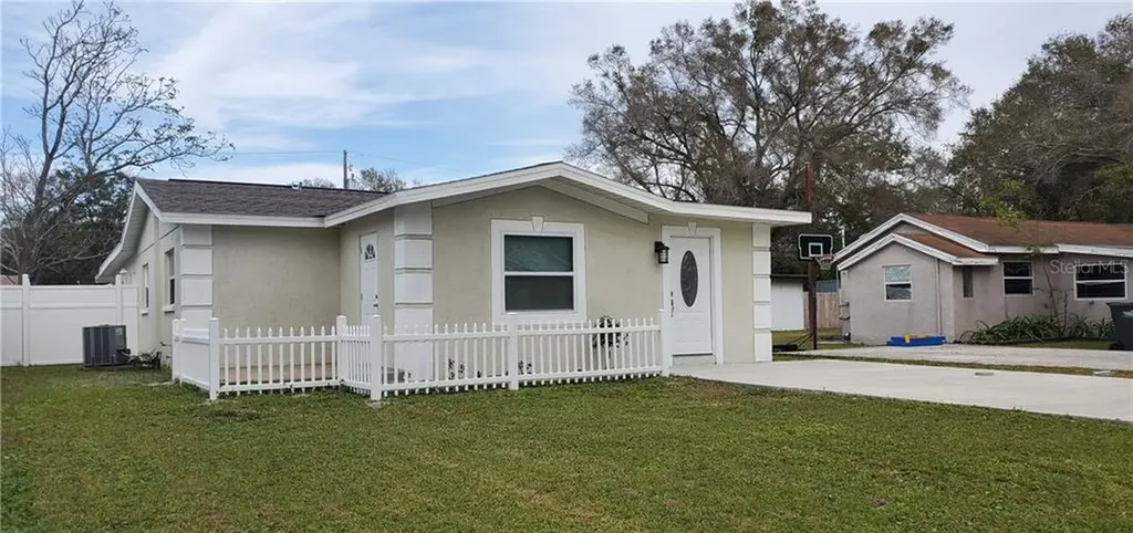 3617 51st Avenue N St Petersburg FL 33714