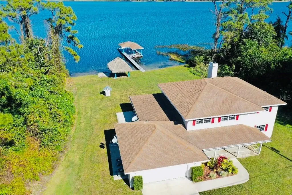 136 S Huntley Drive Lake Placid FL 33852