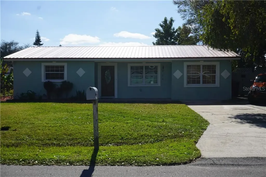 2701 Thelma Drive Lakeland FL 33801