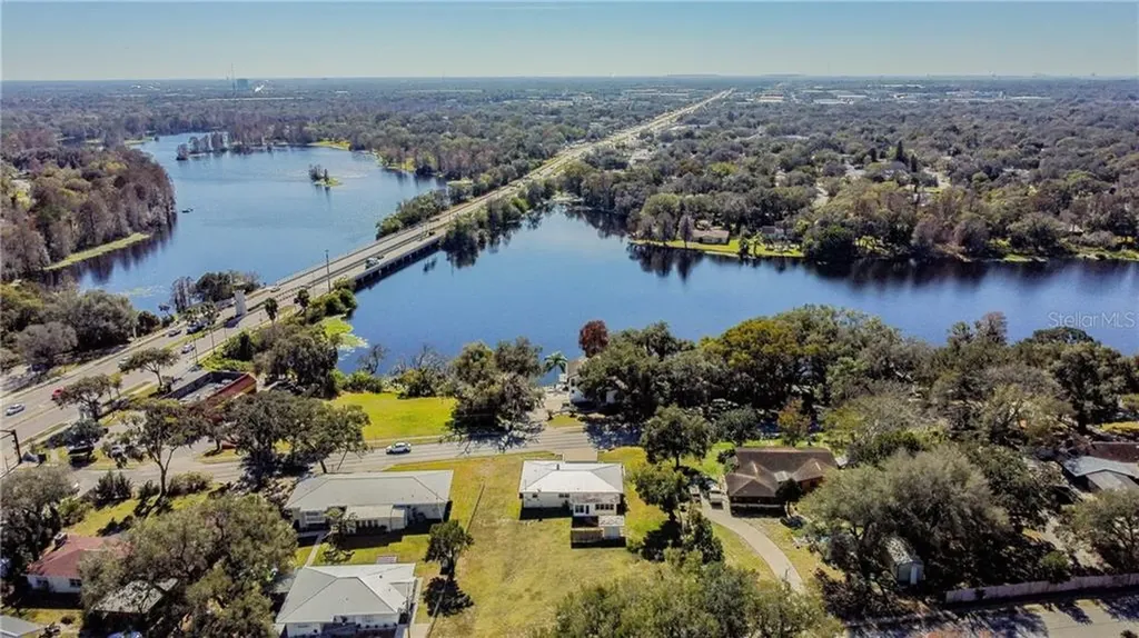 5418 Riverhills Drive Temple Terrace FL 33617
