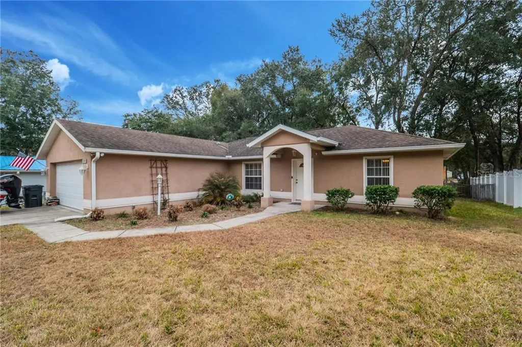 8720 SE 158th Street Summerfield FL 34491