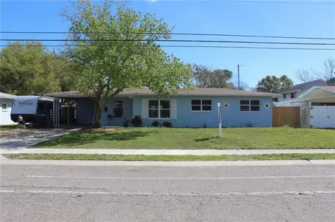 7437 16th Street N St Petersburg FL 33702