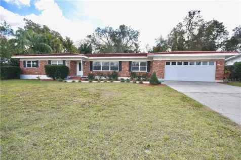 5625 Oakland Drive Tampa FL 33617