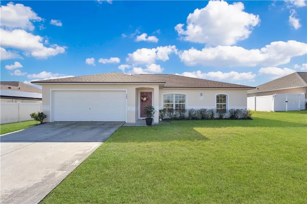 545 Ed Douglas Road Groveland FL 34736