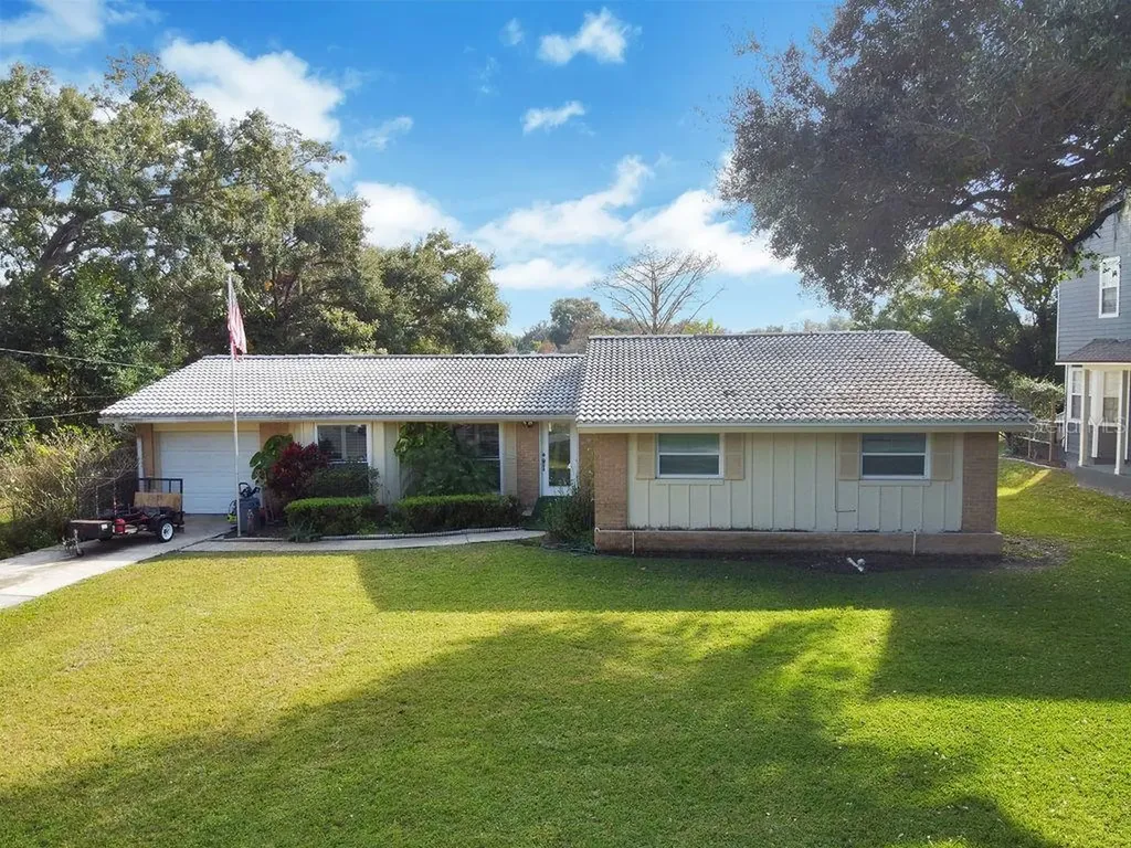 3452 Lila Drive Orlando FL 32806