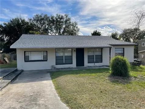 324 W Ella J Gilmore Street Apopka FL 32703
