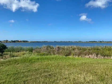 3207 Gulf City Road Ruskin FL 33570
