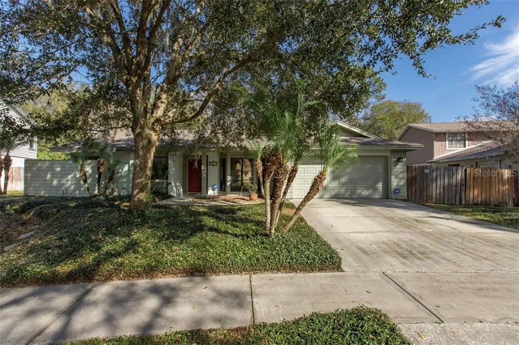4917 Dewey Rose Court Tampa FL 33624