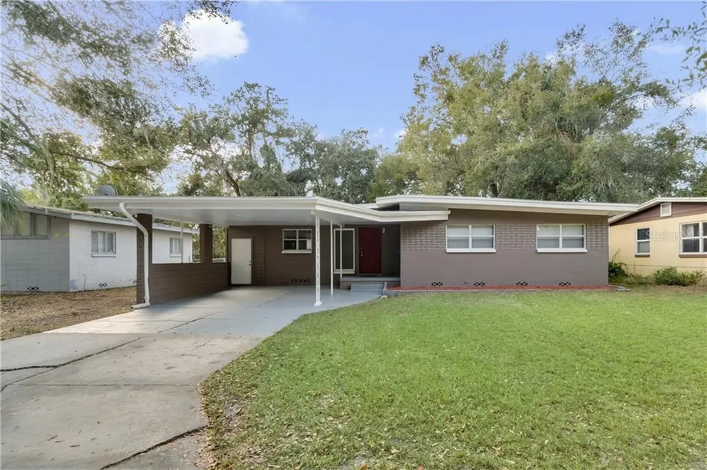 5622 Sandalwood Drive Orlando FL 32839