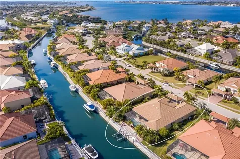 537 Mast Drive Bradenton FL 34208