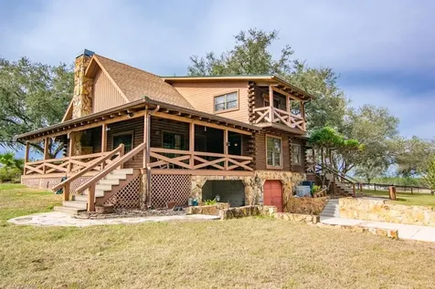 35731 Blanton Road Dade City FL 33523