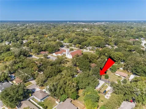 6307 N 15th Street Tampa FL 33610