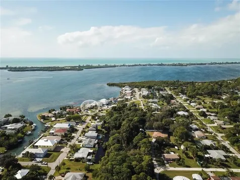 901 Chapin Boulevard Englewood FL 34223