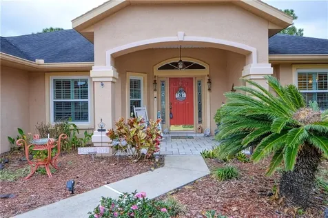 11 Lake Diamond Avenue Ocala FL 34472