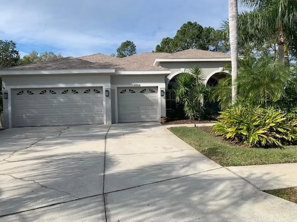 4904 Kernwood Court Palm Harbor FL 34685