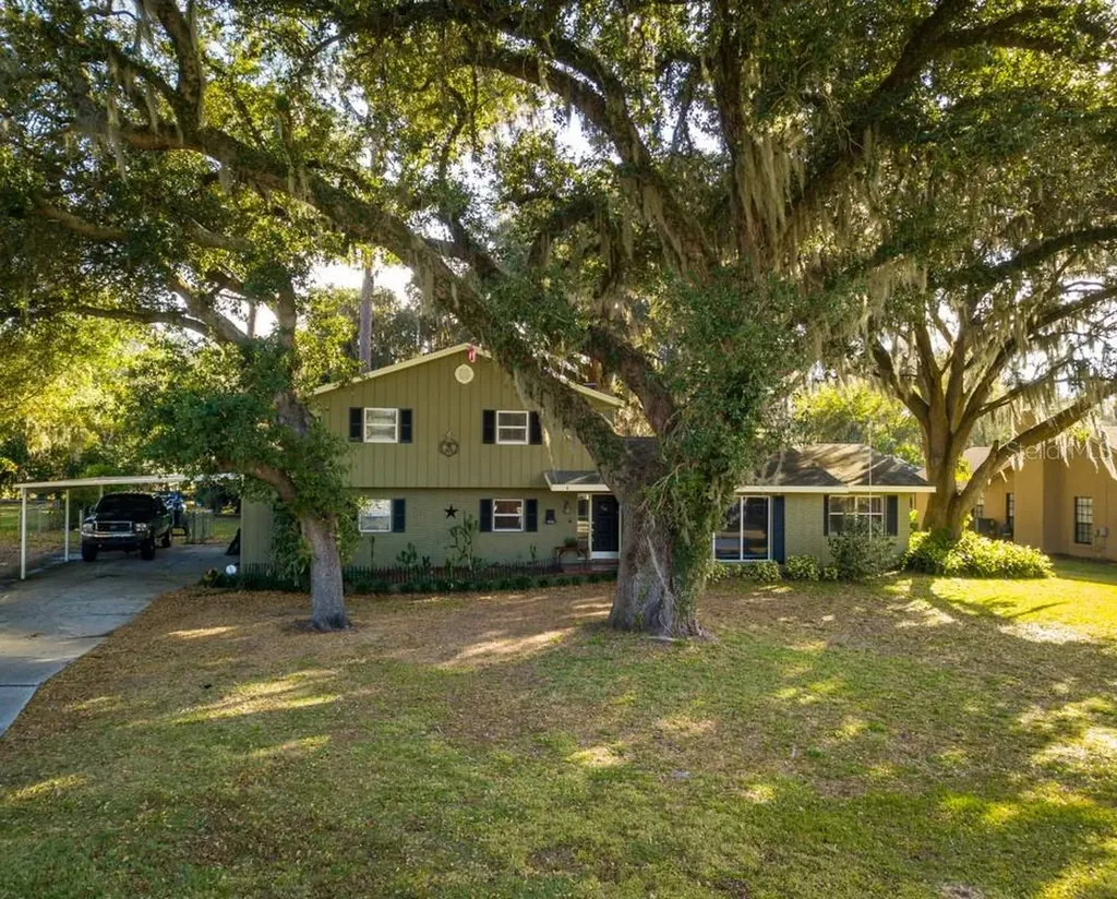 4238 Shadow Wood Court Winter Haven FL 33880