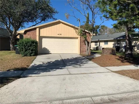 4430 Sandhurst Drive Orlando FL 32817