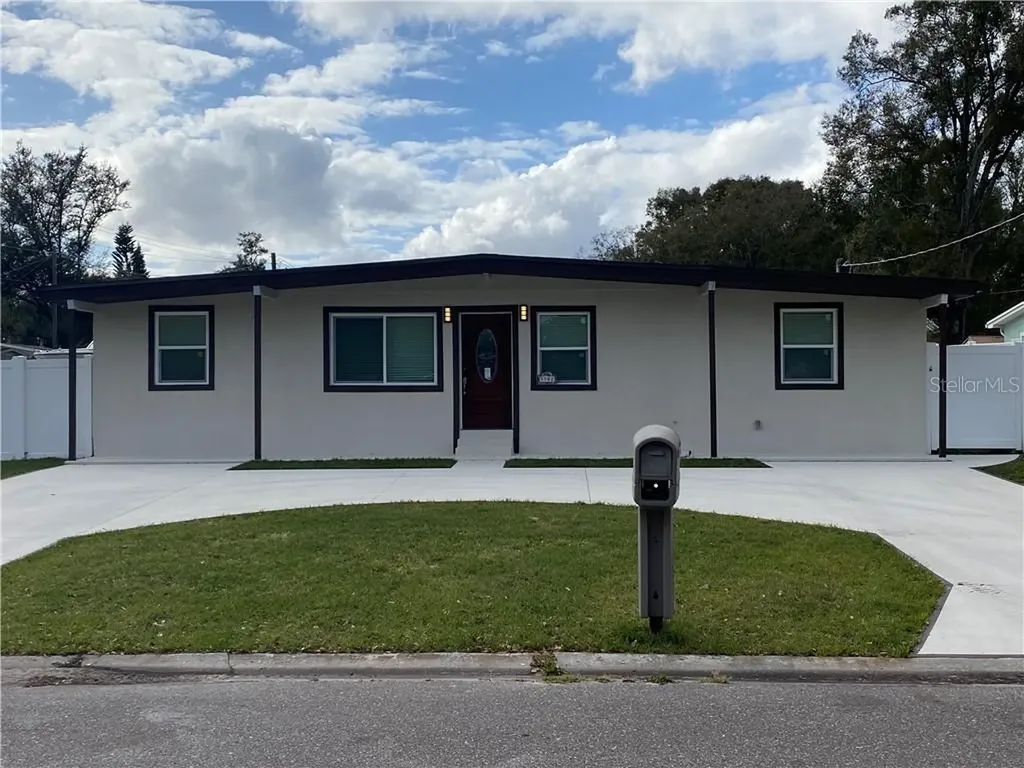 7502 N Howard Avenue Tampa FL 33604
